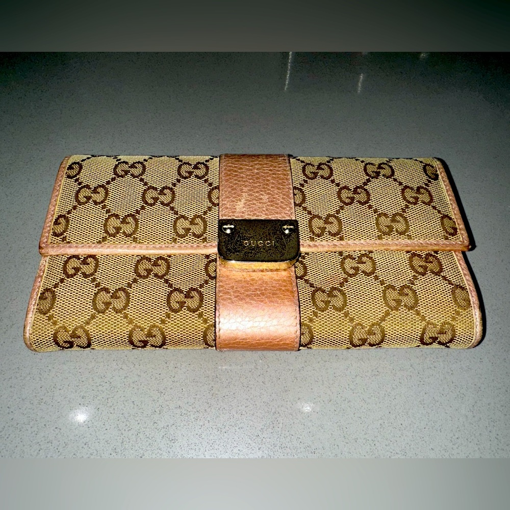 Gucci Chains Long Wallet Used (Authentic) - Serial# 2330282091